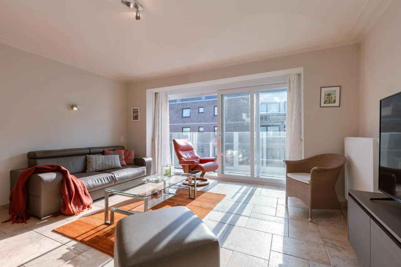 Modern, Sunny Flat With Lateral Sea View And Frontal Balcony Apartment Middelkerke