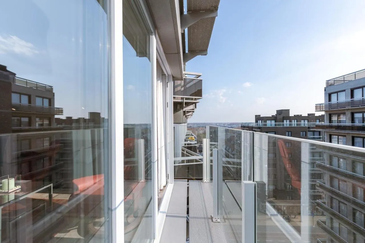Modern, Sunny Flat With Lateral Sea View And Frontal Balcony Apartment Middelkerke