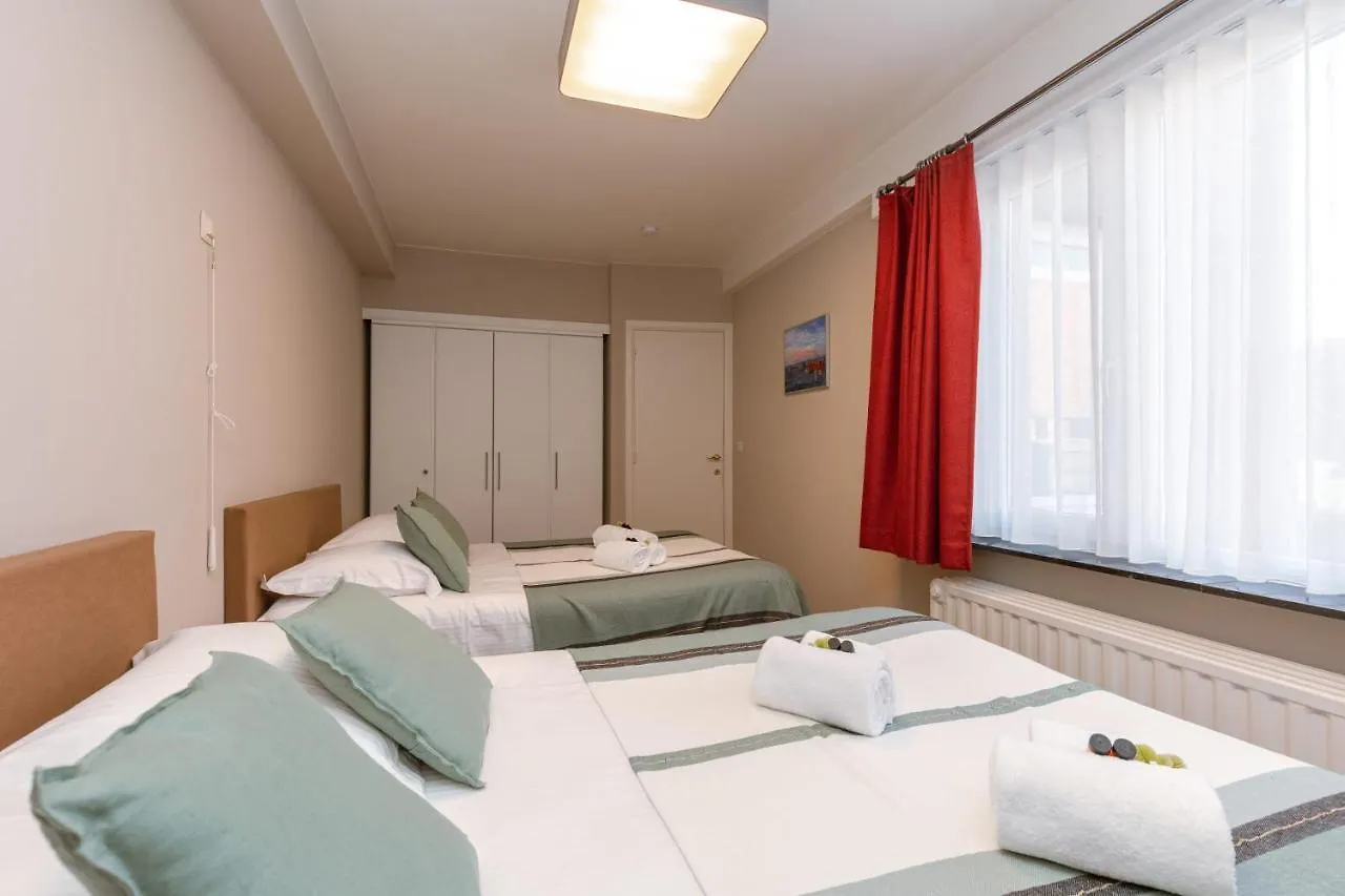 Modern, Sunny Flat With Lateral Sea View And Frontal Balcony Apartment Middelkerke 0*,  Belgium