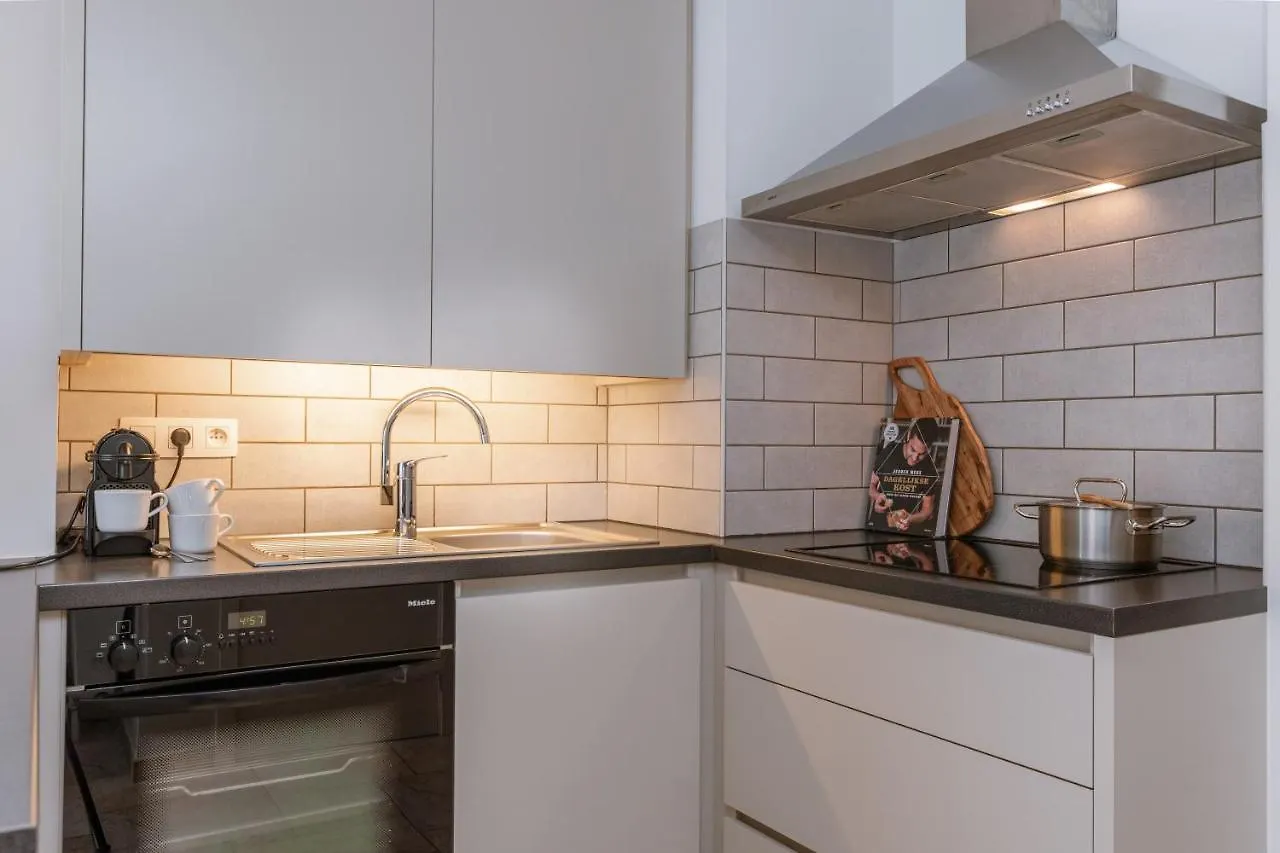 Modern, Sunny Flat With Lateral Sea View And Frontal Balcony Apartment Middelkerke